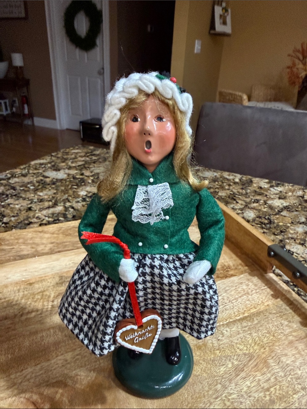 BYERS CHOICE SWEETS GIRL